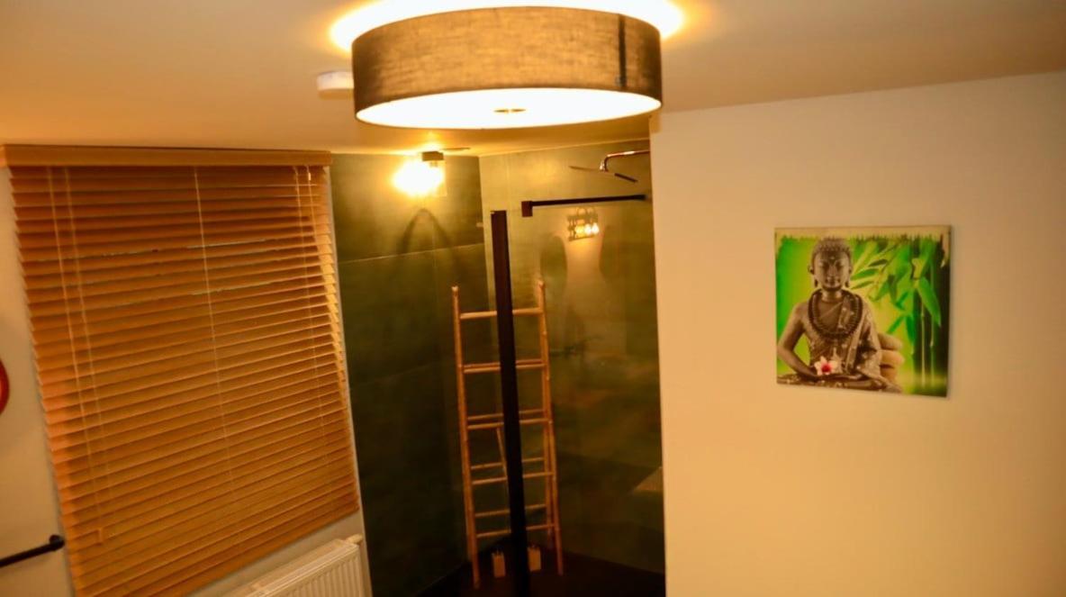 Le Harini Apartment Manhay Exterior photo